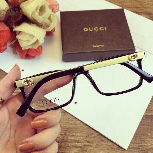 Bán sỉ Gọng kính cận. | BigBuy360 - bigbuy360.vn