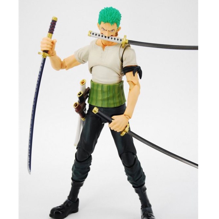 Mô hình khớp Zoro trước timeskip 17cm - One Piece vua hải tặc