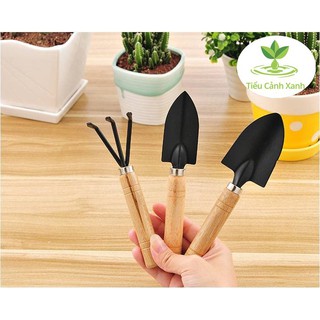 Bộ dụng cụ làm vườn cán gỗ