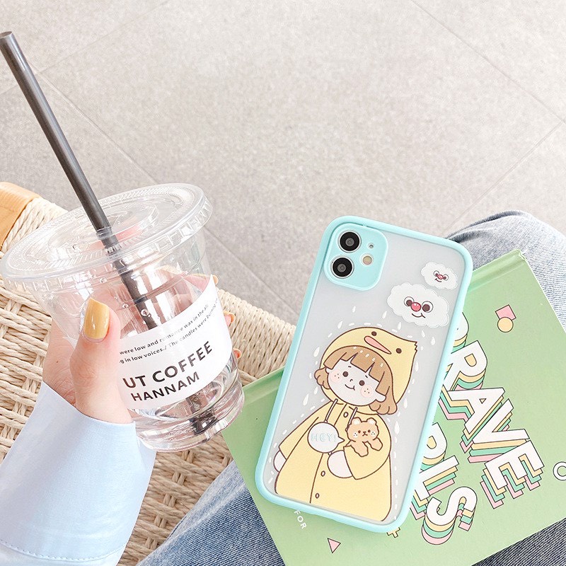 Ốp lưng iphone Cô bé mùa đông nhám viền nổi iphone 12