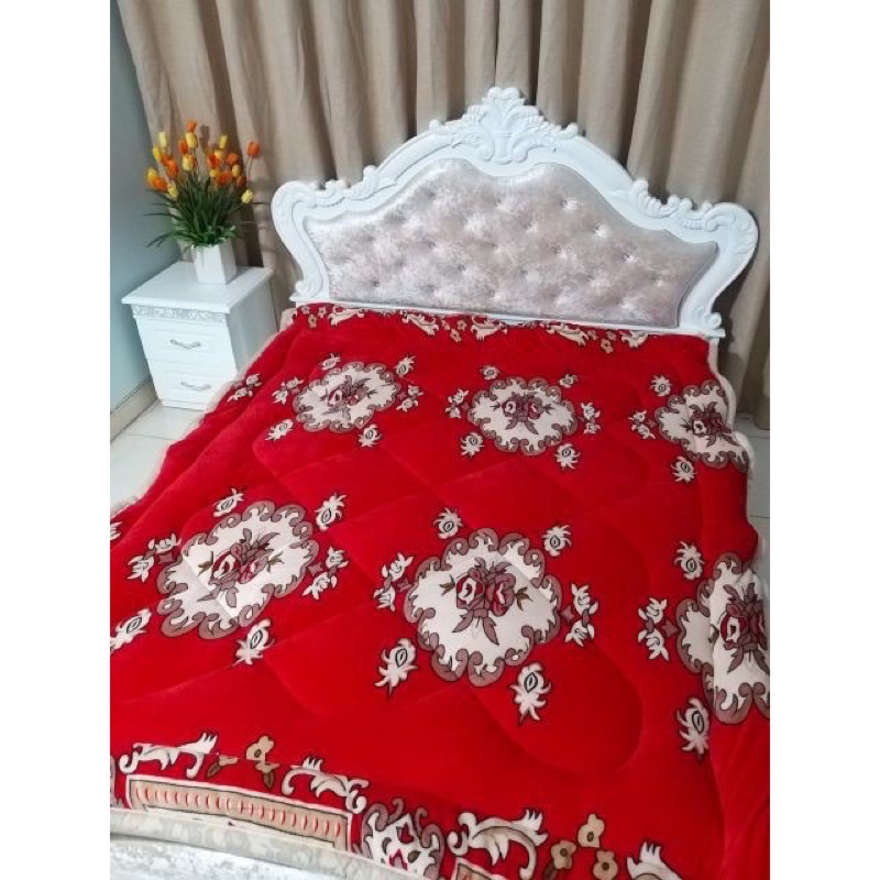 Chăn lông cừu siêu ấm Chăn 3 lớp chăn siêu nhẹ bông sơ siêu nhẹ siêu ấm ( được chọn mẫu)