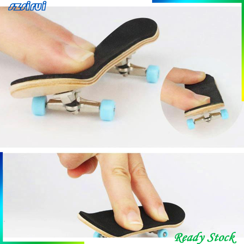 [Ready Stock]Finger Skateboard 9.6cm Mini Fingerboard Fingerboards Party Favor Child Gift