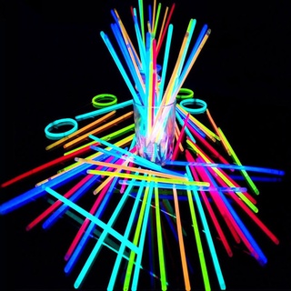Que phát sáng vào ban đêm có thể làm vòng dạ quang lightstick kèm chốt giá tốt