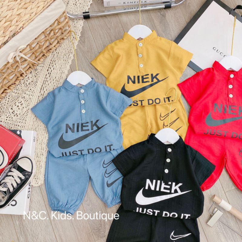 Bộ đũi niek cổ trụ xịn xò cho bé trai