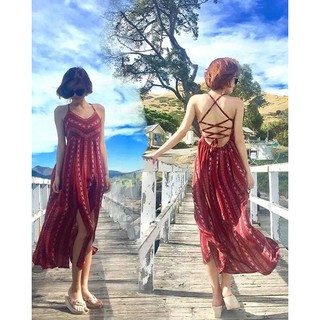 Váy đỏ sọc dọc đan lưng