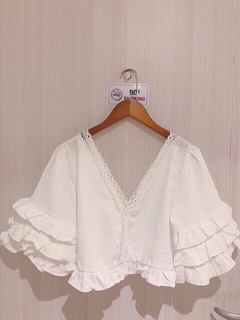 Áo Kiểu Cổ V Ren Tay Tầng