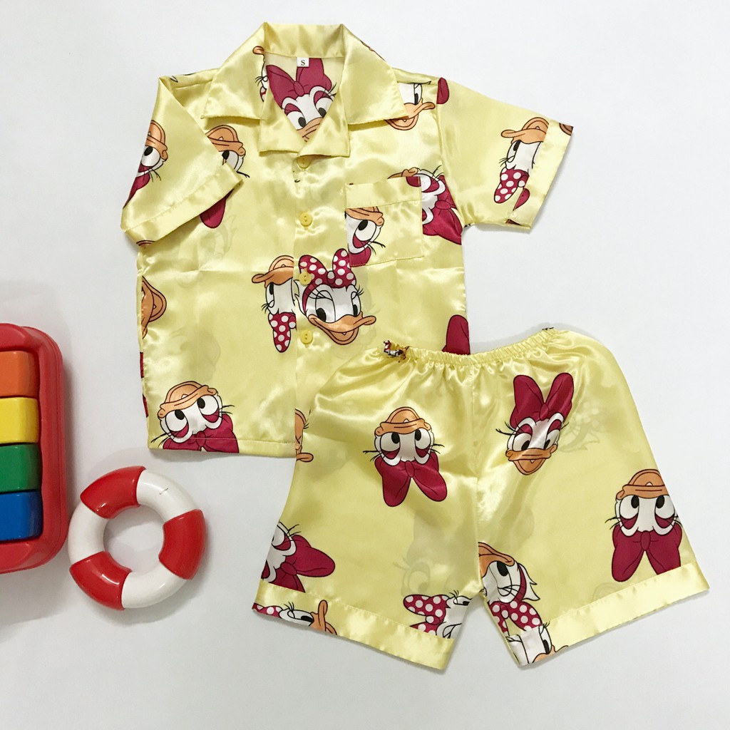 Pijama đùi cho bé phi bóng hình Vịt vàng 10-20kg