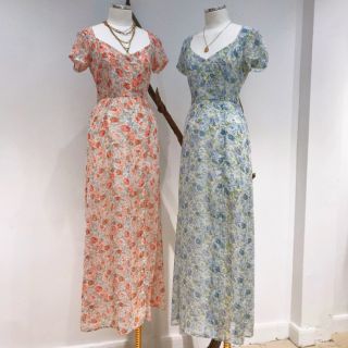 MAXI KHOÉT LƯNG XẺ TÀ
