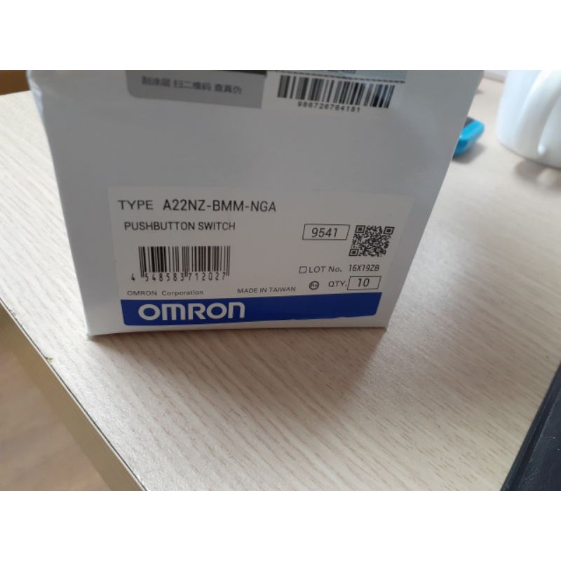 Nút nhấn nhả A22NN-BMM-NGA-G102-NN Omron