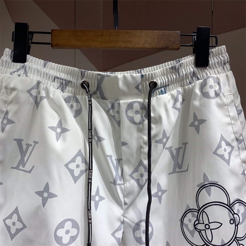 Quần short vải siêu mỏng nhanh khô in họa tiết LV phong cách đi biển năng động cho nam và nữ #42