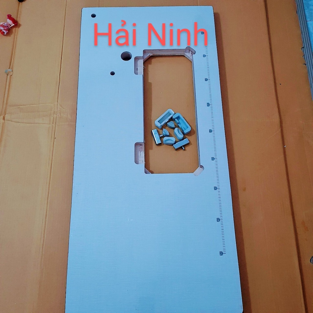 Bàn máy một kim  mới 100%