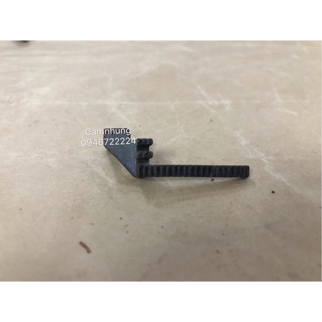 Răng cưa máy vắt sồ ngựa bay màu xanh