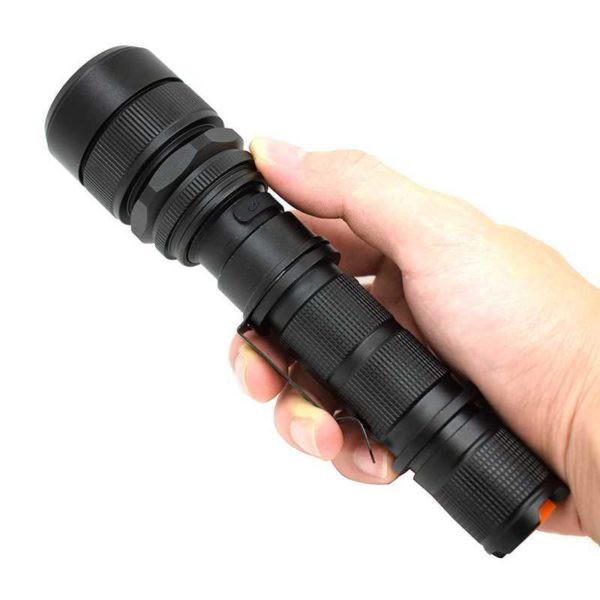Đèn pin siêu sáng Ultrafire XM-L2 có thể zoom xa gần, hợp kim nhôm siêu bền