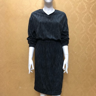 Đầm dáng thể thao bo eo bán cho Ms. Nga Nguyễn