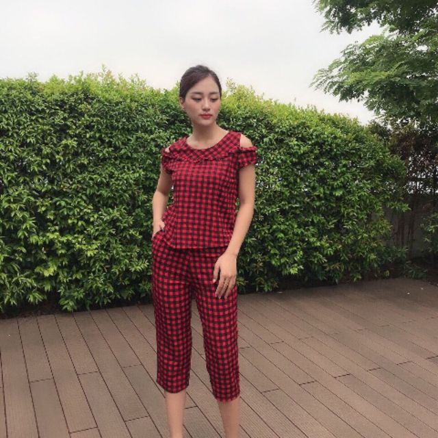 Bộ nữ kể ka rô hở vai