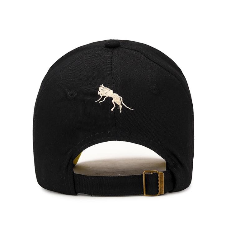 Mũ lưỡi trai cotton họa tiết chữ cá tính thời trang