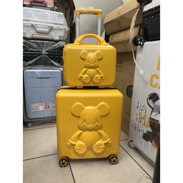 Set vali gấu bearbrick