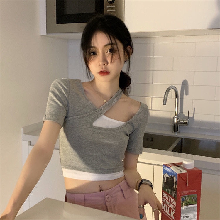 Áo thun croptop COZOKC tay ngắn thiết kế quyến rũ thời trang