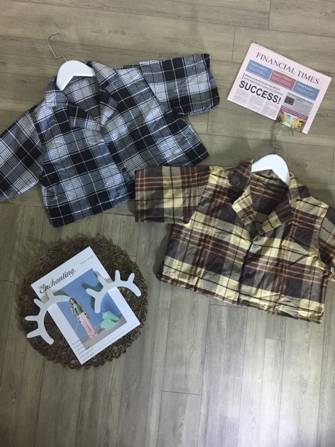 Áo Croptop Sơmi Caro Ảnh Thật