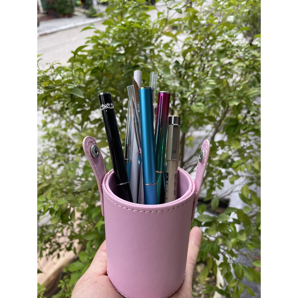 Cốc đựng cọ , đựng bút