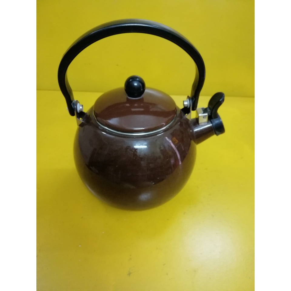 Ấm men có còi hú nội địa Nhật (1.7L) (mã 821), Dùng được bếp từ