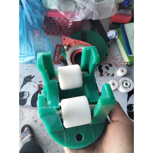 Con lăn trung đế lăn gối đở quạt ao tôm hồ cá