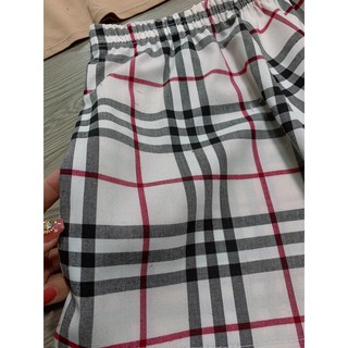 BỘ ĐÙI KẺ PHA BURBERRY < KÈM ẢNH THÂT>