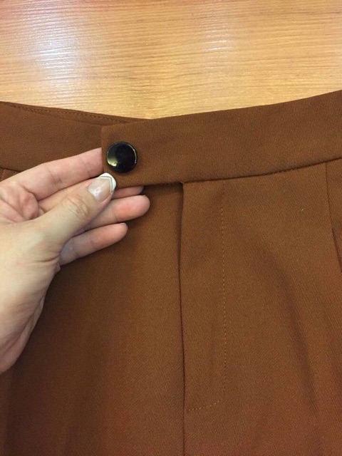 Quần Baggy Nữ Lưng Cao Gấu Lệch – Form Rộng Tôn Dáng, Chất Đẹp | BigBuy360 - bigbuy360.vn