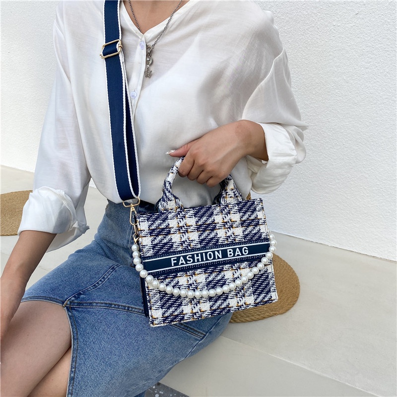 Túi Đeo Chéo Họa Tiết Kẻ Sọc Đính Ngọc Trai Phong Cách Hàn Quốc Thời Trang Cho Nữ