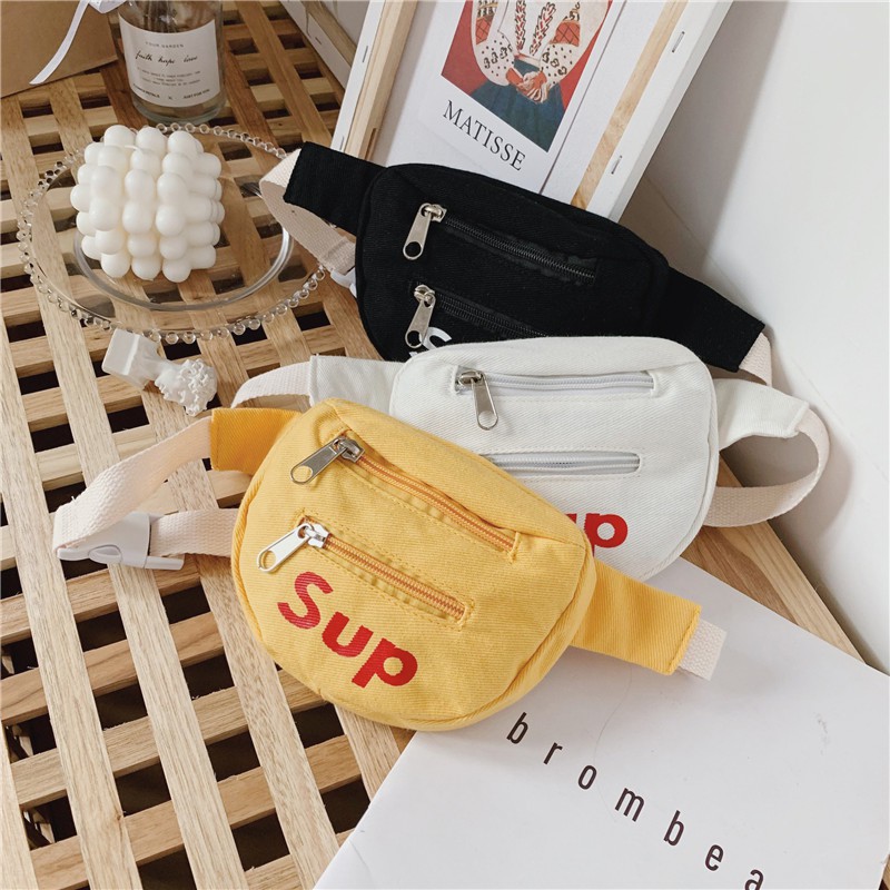 Túi đeo chéo in chữ dễ thương cho bé
