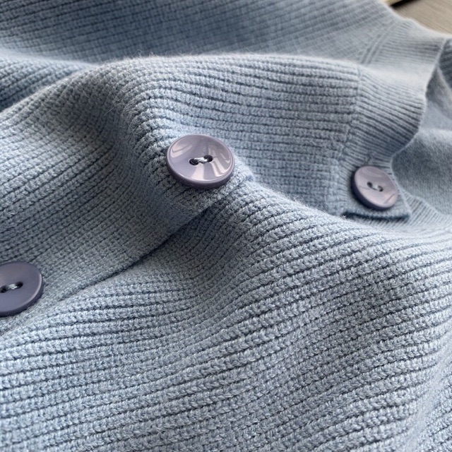 Áo khoác len cardigan giá xinh cho mùa thu, đông