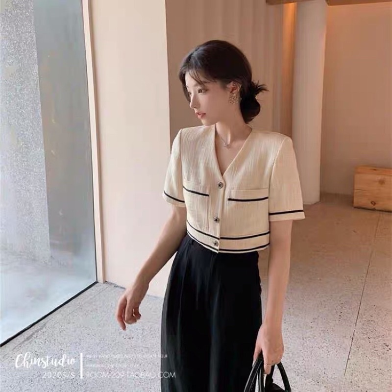 Áo dạ sweet croptop tiểu thư sang chảnh màu be sữa