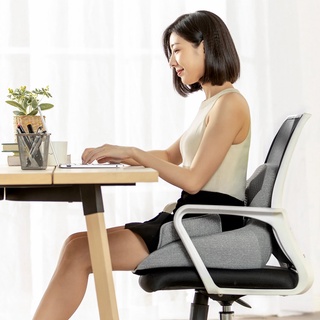 Đệm massage eo, mông Momoda SX352