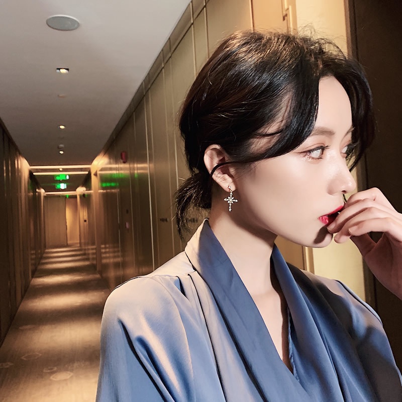 Khuyên Tai Bạc Sterling Hình Chữ Thập Đính Đá Zircon Màu Sắc Thanh Lịch Cá Tính Phong Cách Hàn Quốc