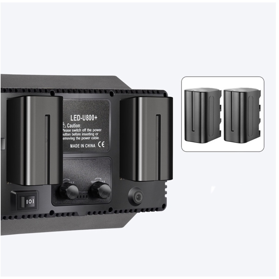 ĐÈN LED QUAY PHIM LED 600 BÓNG 40W SIÊU SÁNG KÈM NGUỒN VÀ PIN SẠC. ....