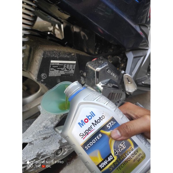Nhớt cao cấp Mobil Super Moto Scooter 10w40 800ml Dùng Cho Xe Tay Ga - Nhớ Mobil nhập khẩu Singapore