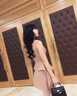 Đầm cổ vest eo phối peplum🍥🍥