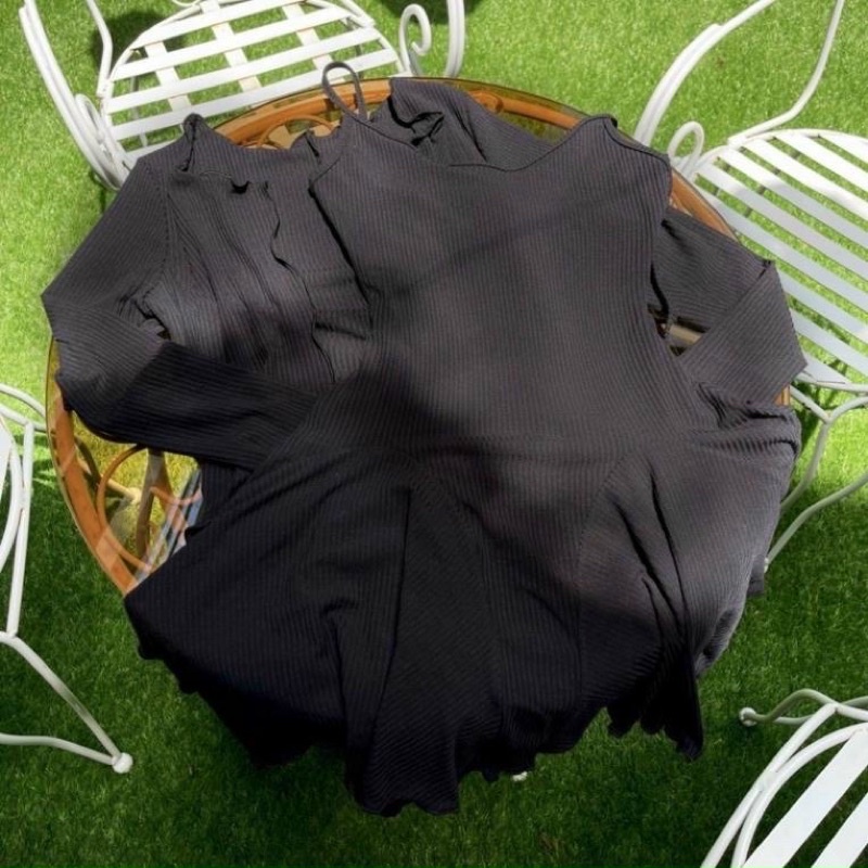 Set Đầm 2 Dây Cổ U Dạo Phố Đi Chơi Kèm Khoác Ghép Mảnh Thun Gân