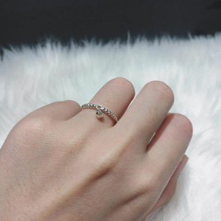 Nhẫn vân đá rơi