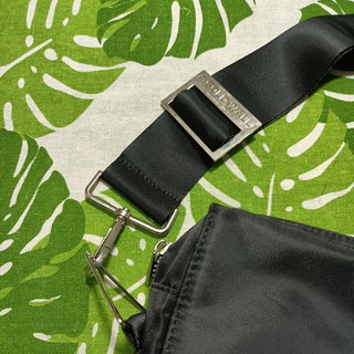 Túi đeo chéo A-COLD-WALL* padded envelope shoulder bag ss21