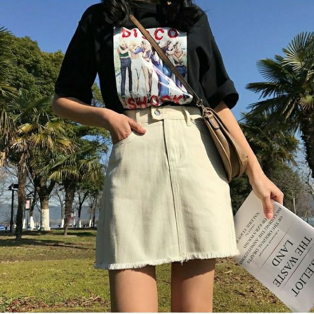 Chân váy chữ A màu kem kido, highcut, libe | BigBuy360 - bigbuy360.vn