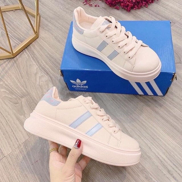 GIÀY 2 VẠCH XANH SIÊU HOTT