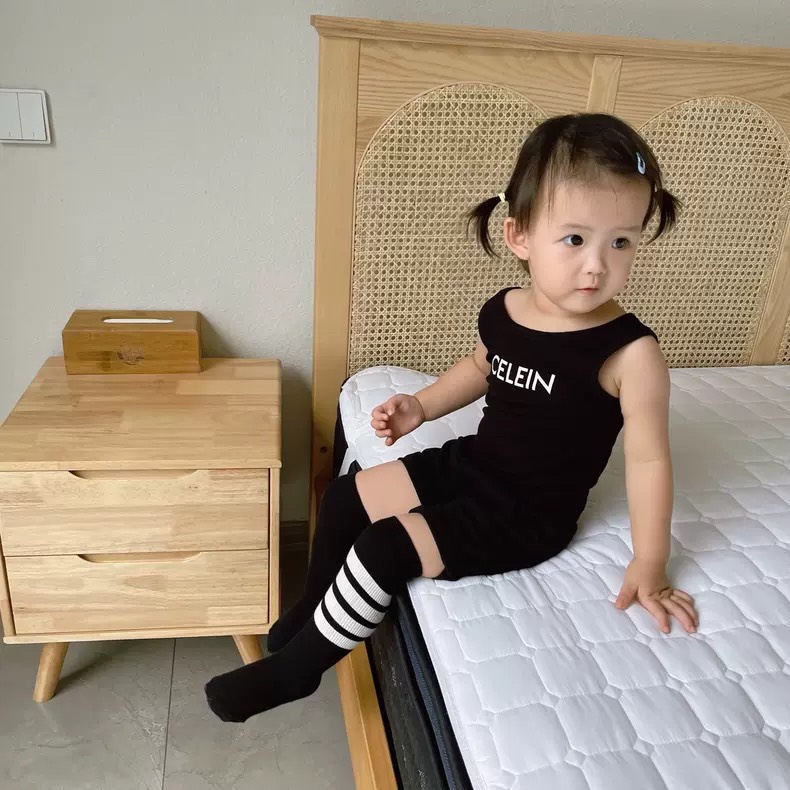 Tất gối kẻ sọc 1 bên Thom cho bé len tăm hàng cao cấp phong cách Hàn Quốc