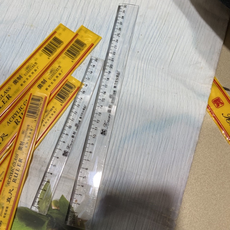 Sỉ 10 thước khắc 20-30cm, thước kẻ học sinh