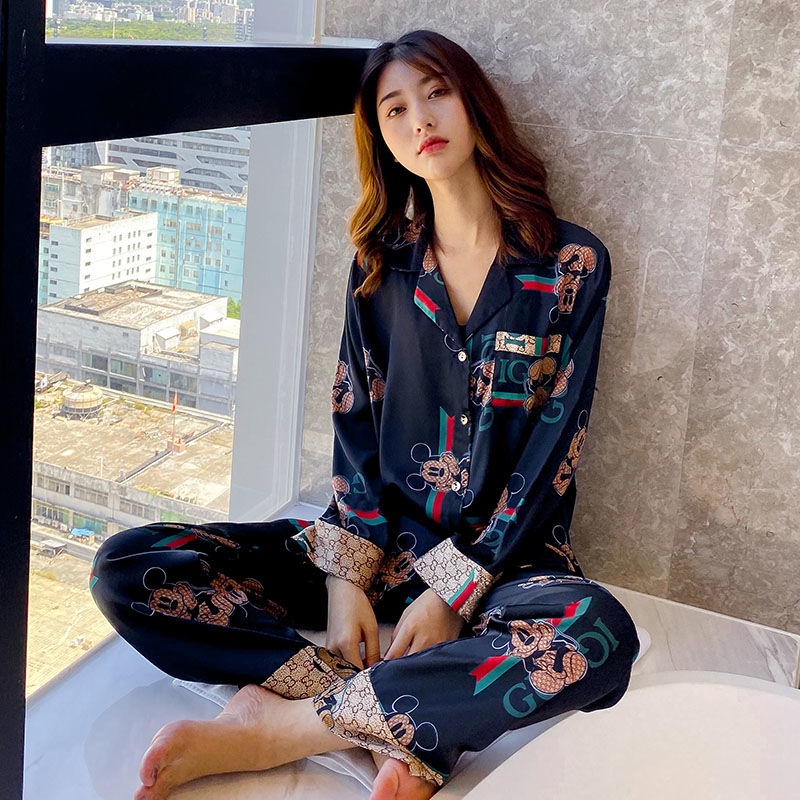 Bộ đồ ngủ tay dài chất vải như lụa mỏng thời trang xuân thu cho nữ