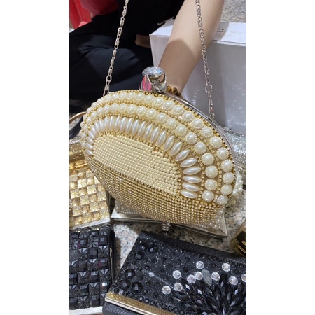 Bóp Đầm Cầm Tay Có Quai Đeo Vai Kết Hạt Thủ Công { Nhận ship hoả tốc khu vực tphcm giao hàng trong ngày}