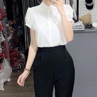 Áo sơ mi cổ ren tay bồng