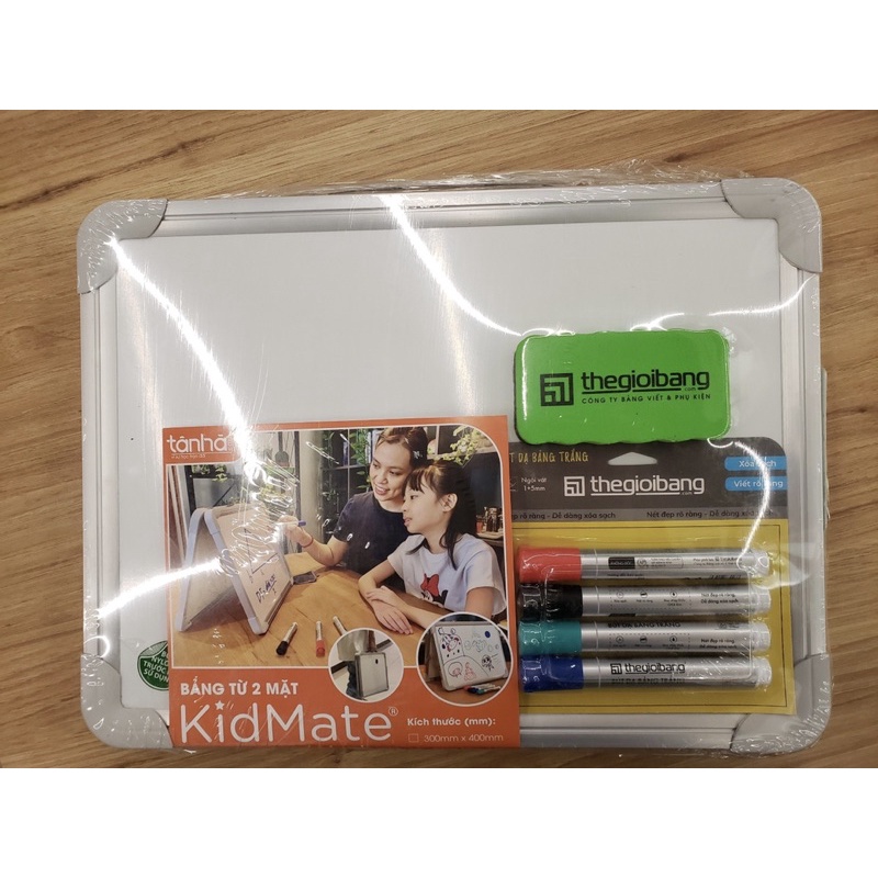 Bảng từ 2 mặt xếp gấp gọn Kid Mate, KIDMATE 30x40cm ( tặng set 4 bút, xoá ).