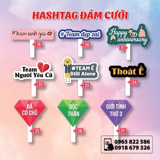 Hashtag đám cưới, bảng cầm tay chụp ảnh đám cưới