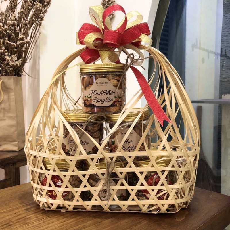SET GIỎ QUÀ TẾT ĐAN TRE (Hạt Dinh Dưỡng) | BigBuy360 - bigbuy360.vn